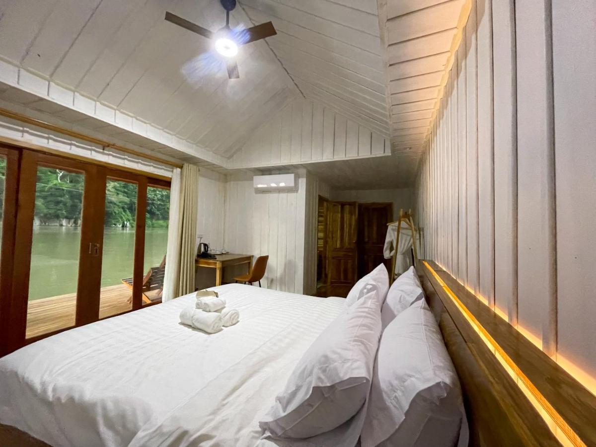 Nongkhiaw The Float House Hotel Bagian luar foto