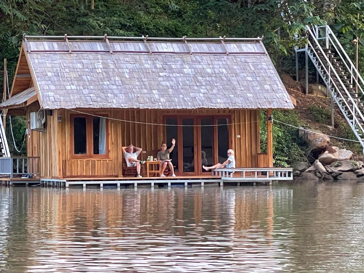 Nongkhiaw The Float House Hotel Bagian luar foto