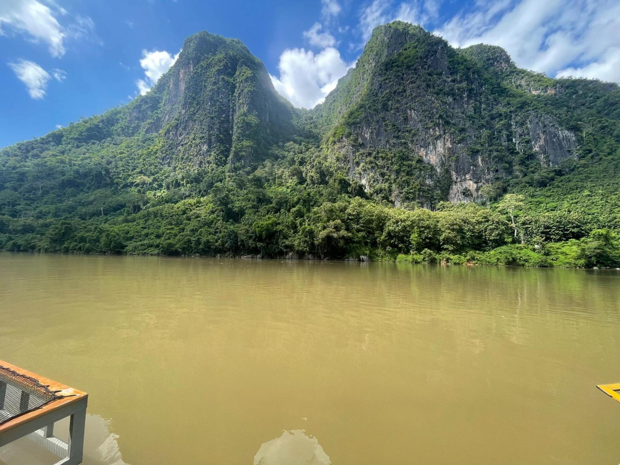 Nongkhiaw The Float House Hotel Bagian luar foto